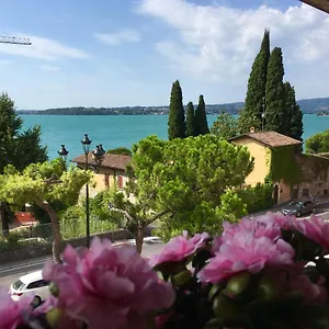Taverna Guest house Gardone Riviera