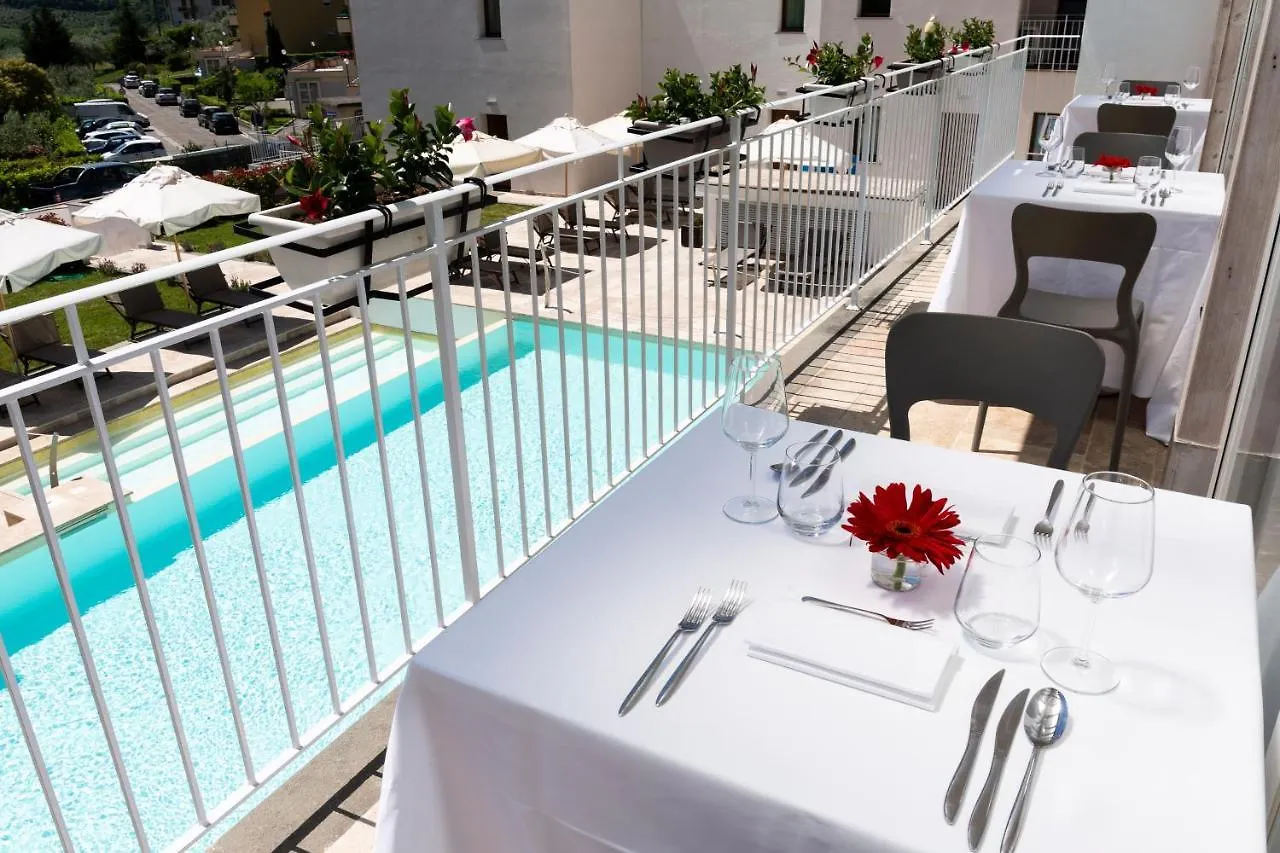 The Florence Hills Resort & Wellness Pelago 4*,